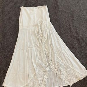 Stillwater white skirt size small